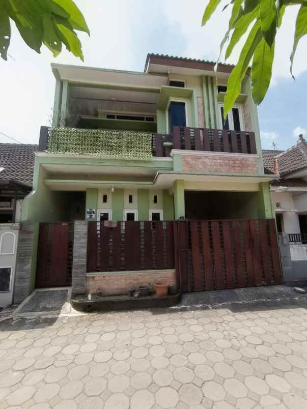 dijual rumah candi gebang