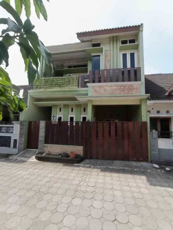 dijual rumah candi gebang