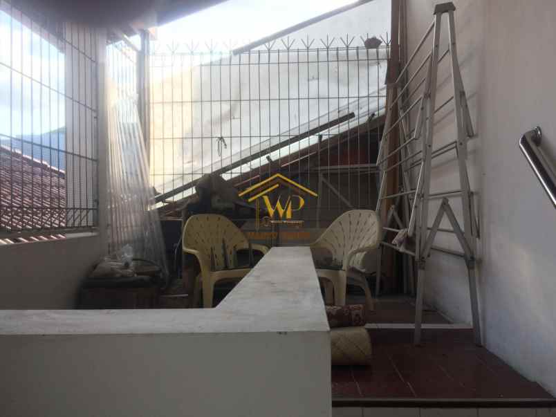 dijual rumah caturtunggal depok sleman