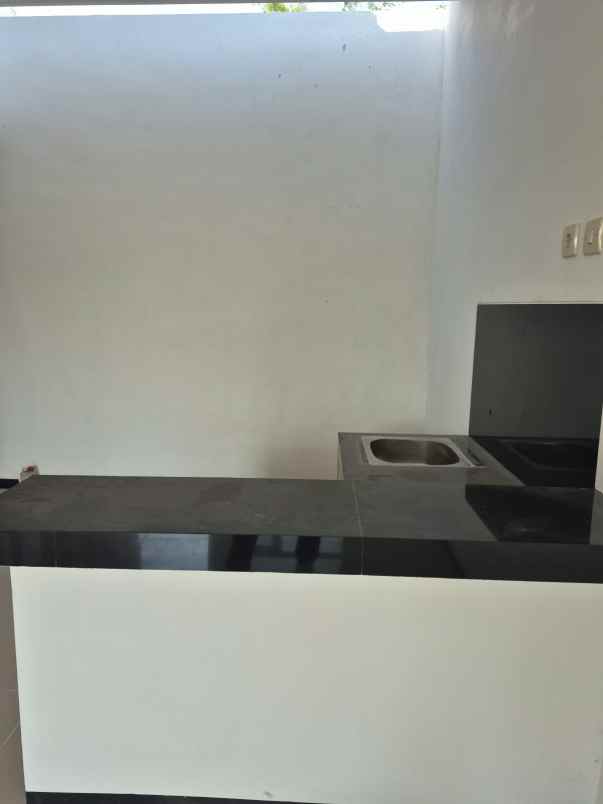 dijual rumah cemorokandang kota malang