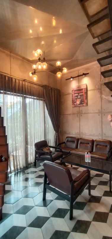 dijual rumah cempaka baru kemayoran