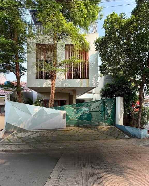 dijual rumah cempaka baru kemayoran