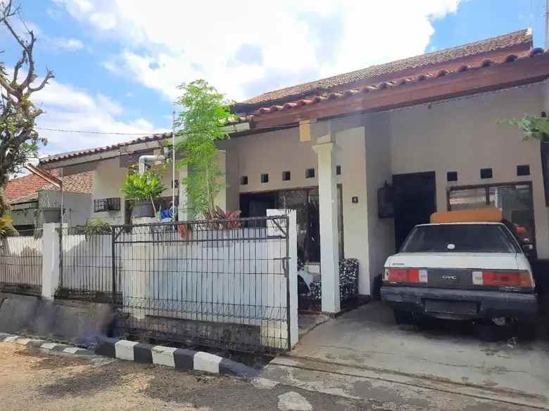 dijual rumah cibabat