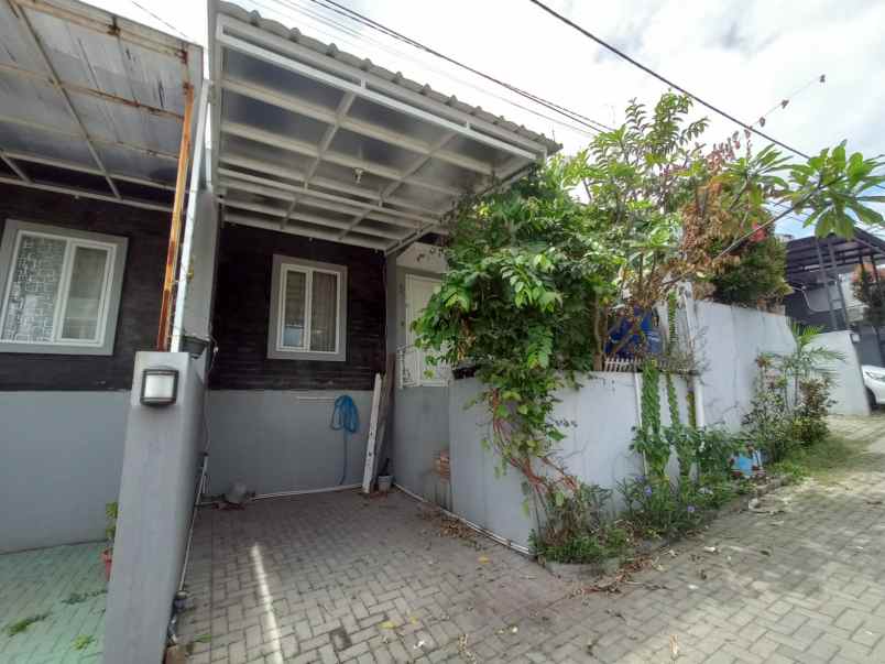 dijual rumah cibeber