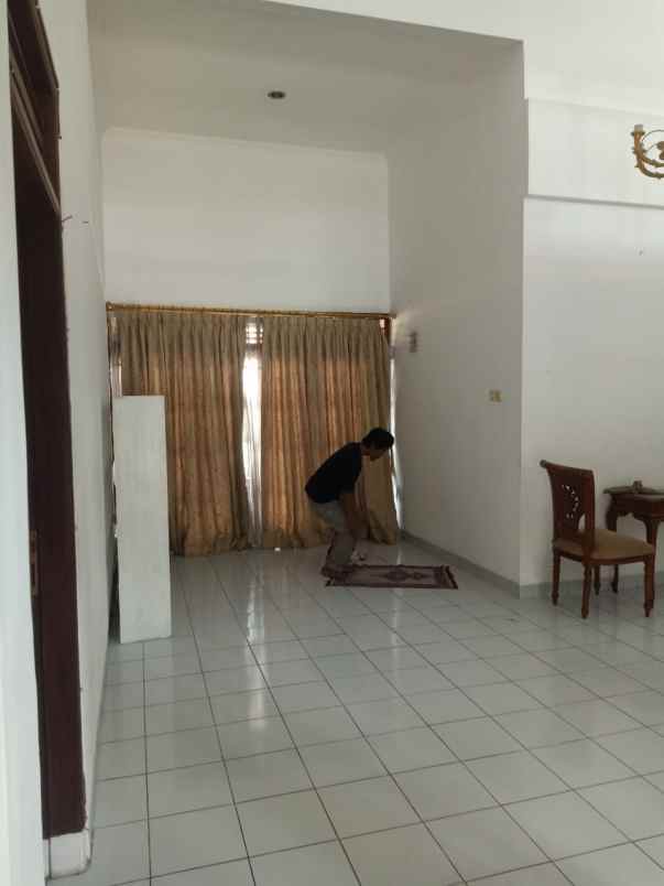 dijual rumah cigadung