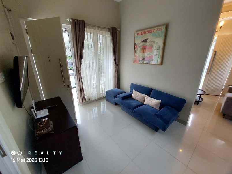 dijual rumah cigadung kota bandung jawa