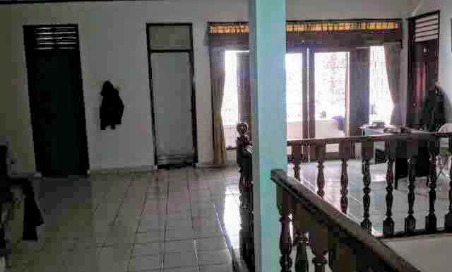 dijual rumah cigadung raya timur