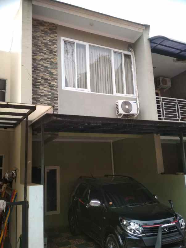 dijual rumah ciganjur jagakarsa