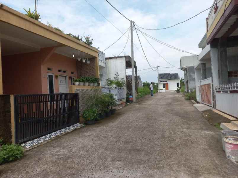 dijual rumah ciherang kec dramaga