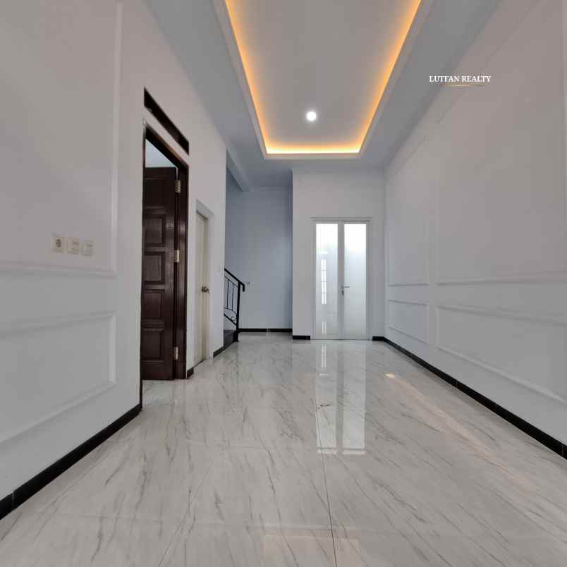 dijual rumah cilandak