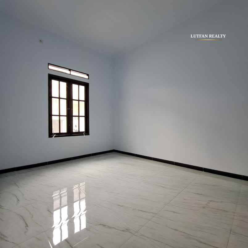 dijual rumah cilandak