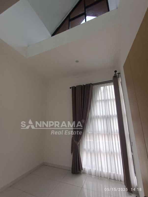 dijual rumah cilangkap