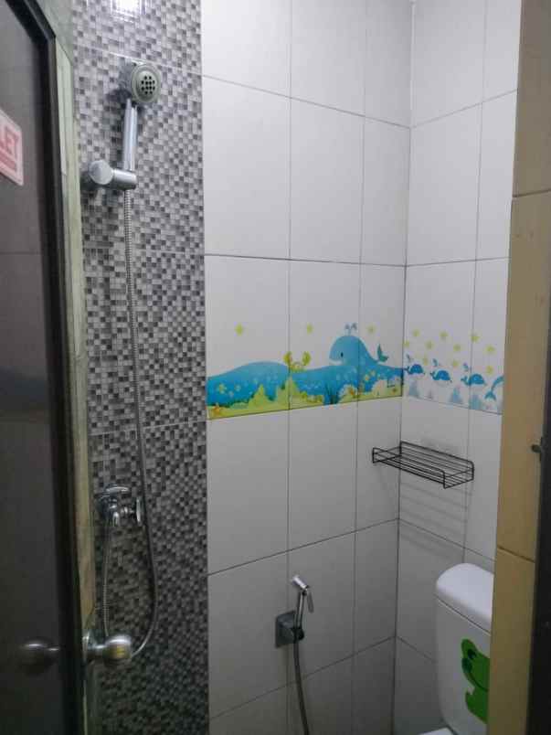 dijual rumah cipedak jagakarsa