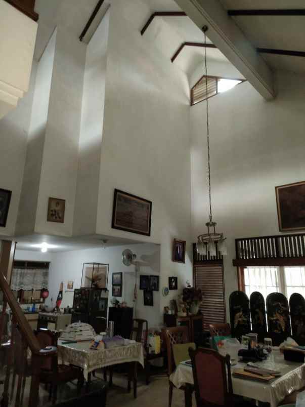 dijual rumah cipete selatan kec