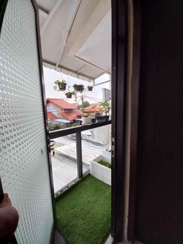 dijual rumah ciputat komplek patal senayan