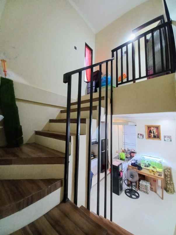 dijual rumah ciputat komplek patal senayan