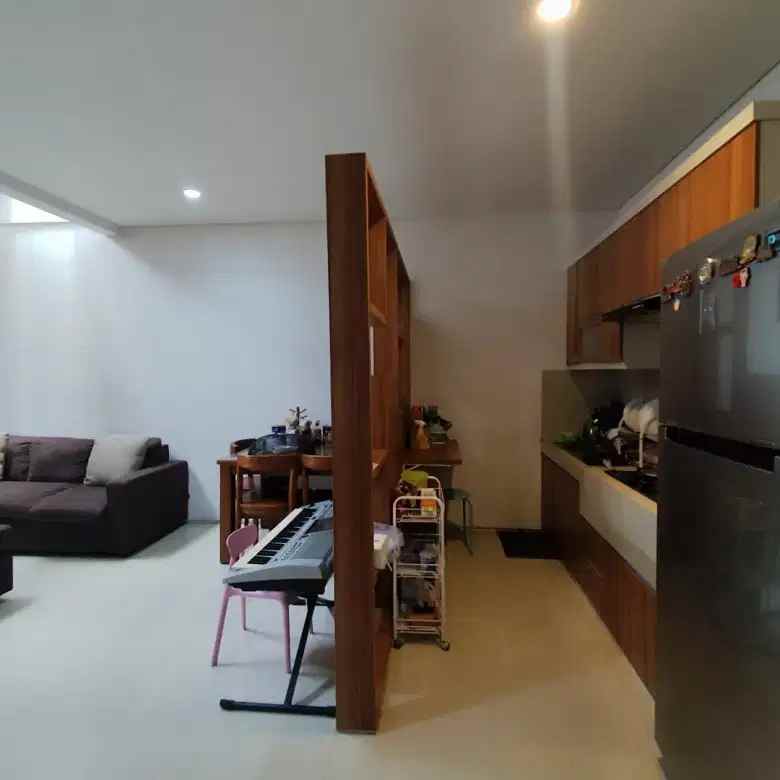 dijual rumah ciputat serua