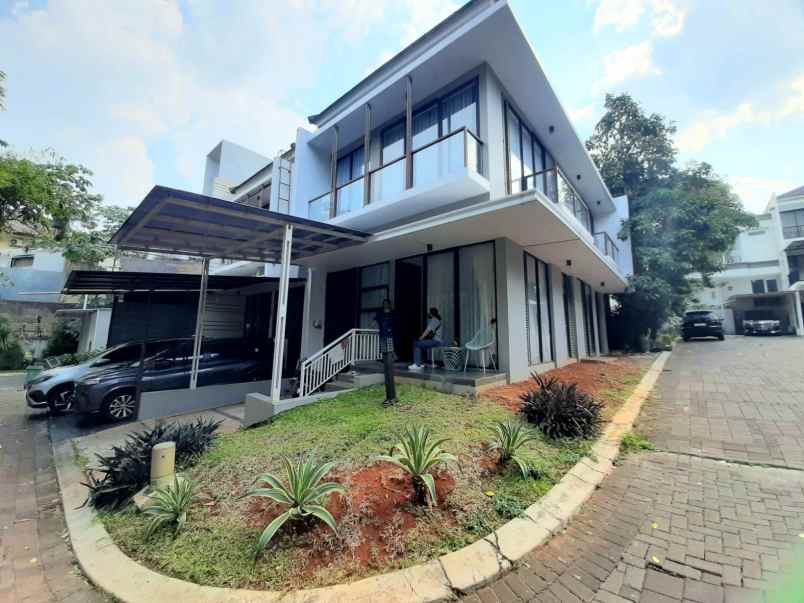 dijual rumah cireundeu park