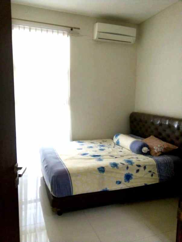 dijual rumah cireundeu park