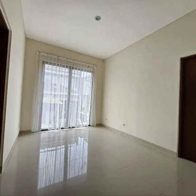 dijual rumah cireundeu park