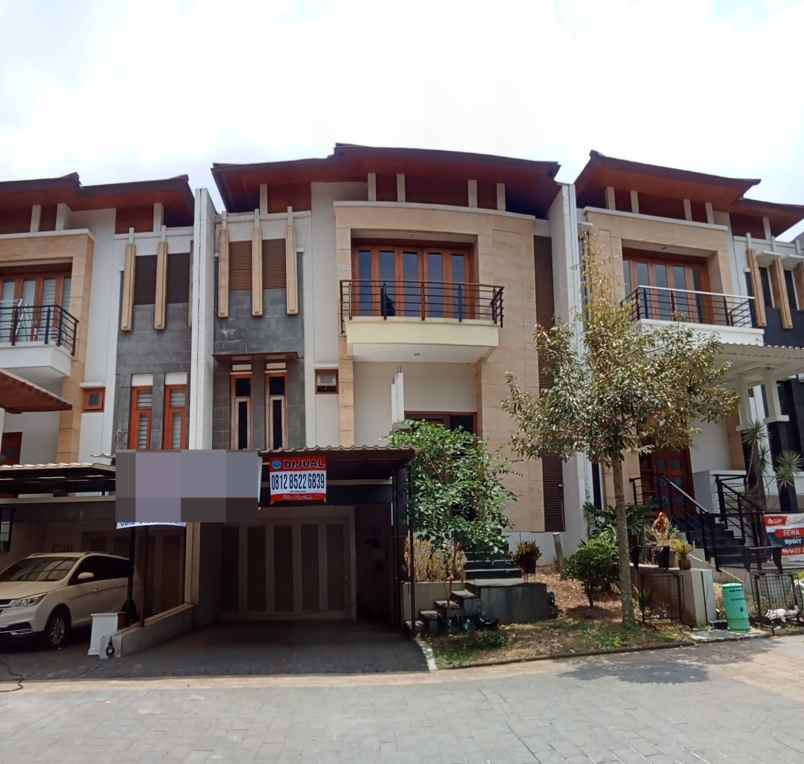 dijual rumah ciumbuleuit