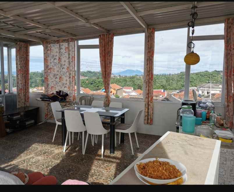 dijual rumah ciwaruga