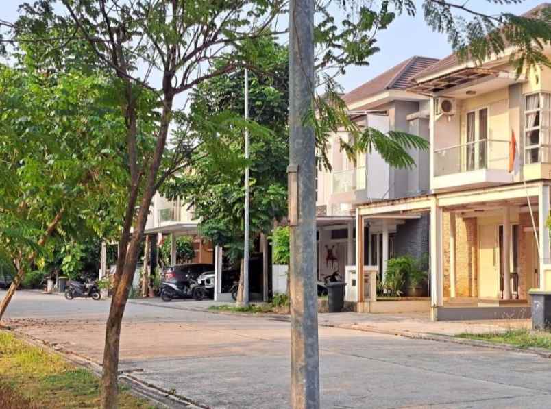 dijual rumah cluster asera one kota