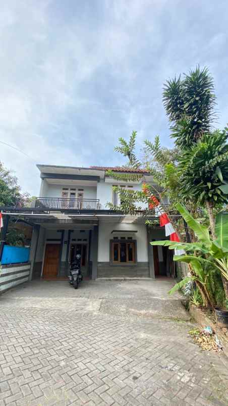 dijual rumah cluster billabong