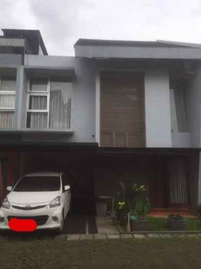 dijual rumah cluster patio verde