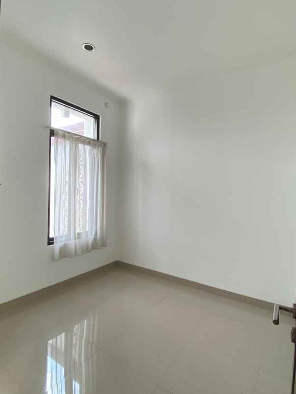 dijual rumah cluster pondok benda