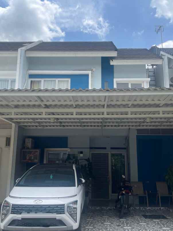 dijual rumah cluster teresta metland