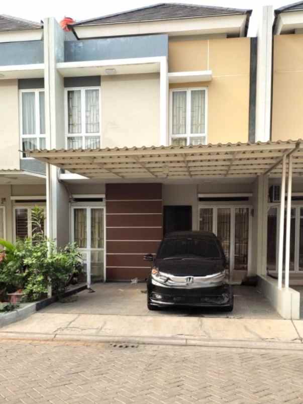 dijual rumah cluster victoria metland