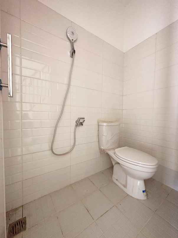 dijual rumah condet kramat jati