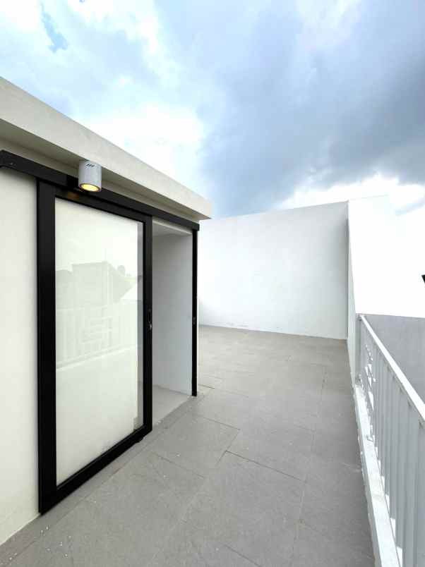 dijual rumah d bale cimuning townhouse