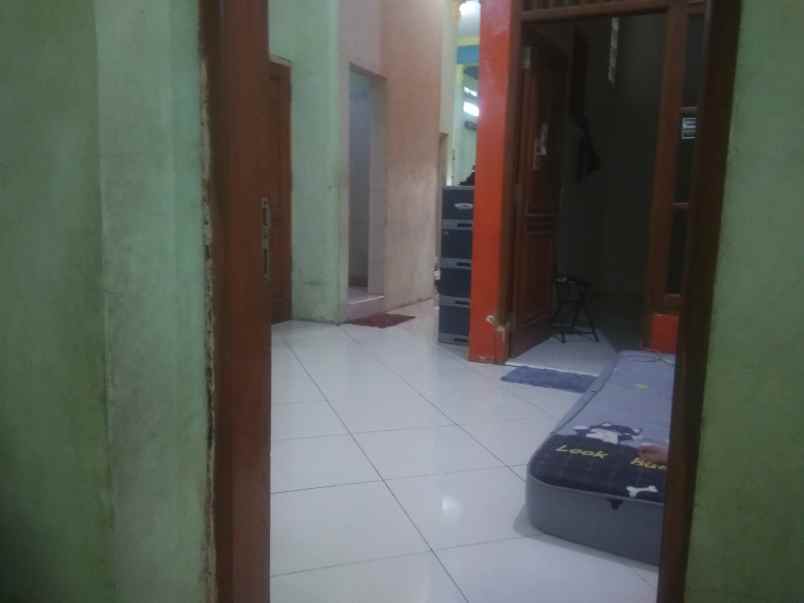 dijual rumah daerah hos cokroaminoto