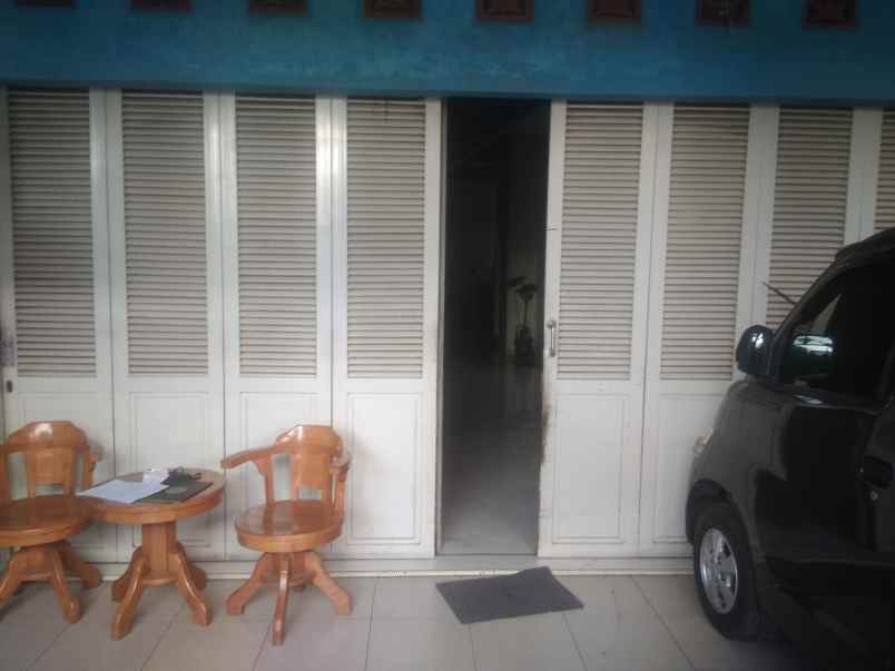 dijual rumah daerah hos cokroaminoto