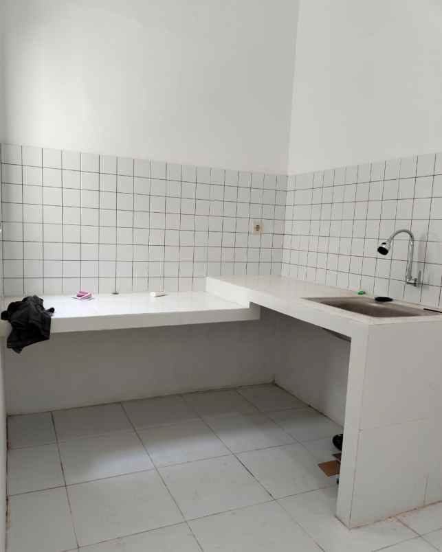 dijual rumah dawet ringin