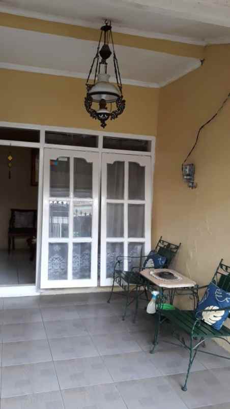 dijual rumah deltasari indah waru sidoarjo