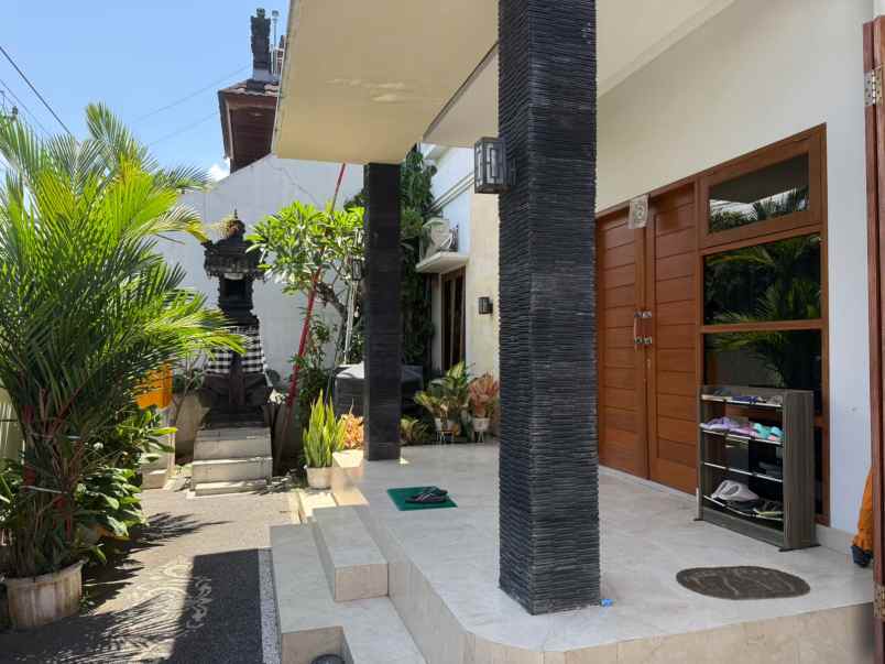 dijual rumah denpasar timur