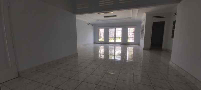 dijual rumah di area gasibu gedung sate bandung pusat