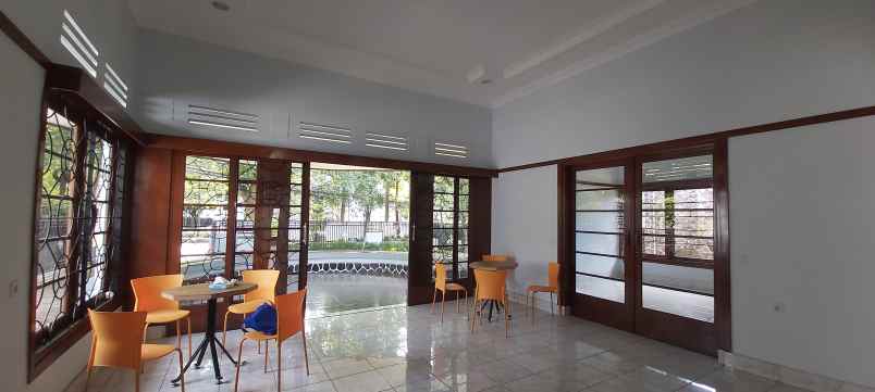 dijual rumah di area gasibu gedung sate bandung pusat