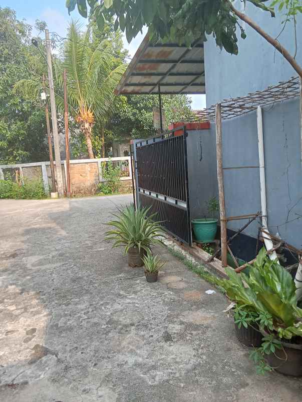 dijual rumah di hook