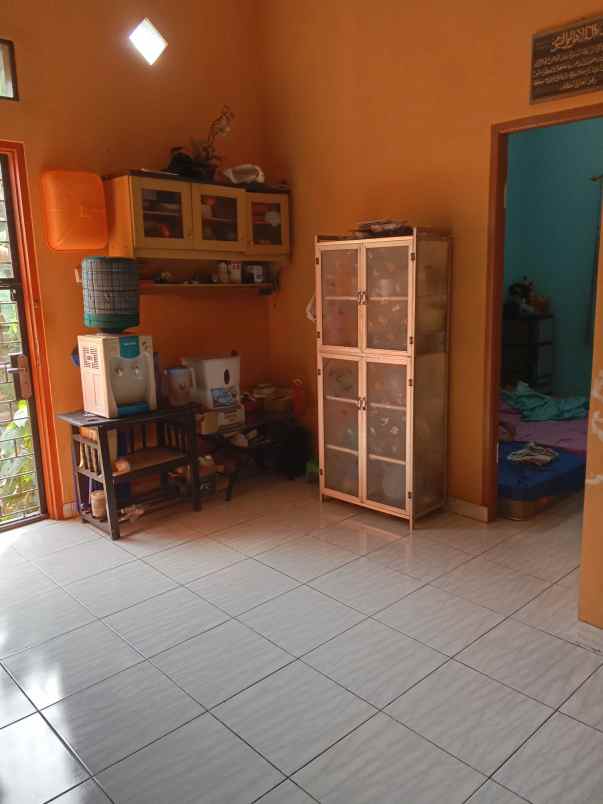 dijual rumah di hook