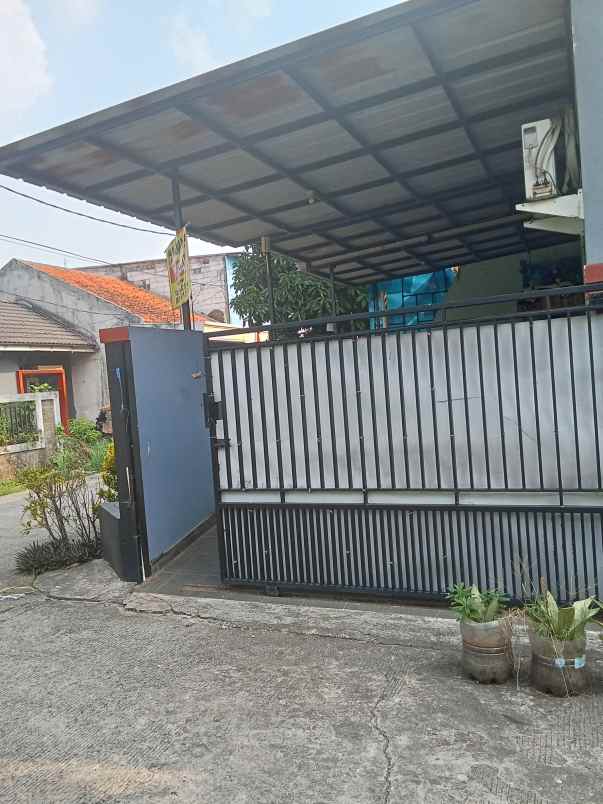 dijual rumah di hook