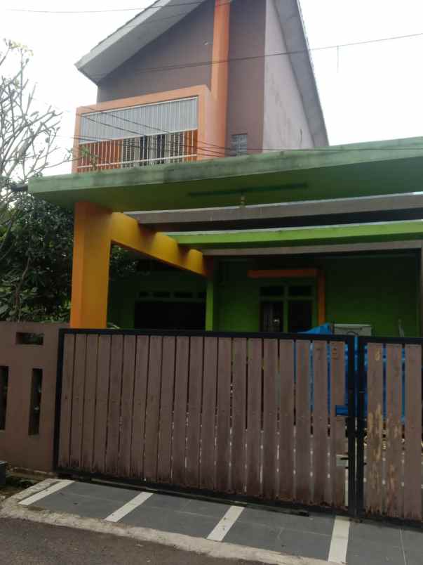 dijual rumah di permata cisaranten arcamanik