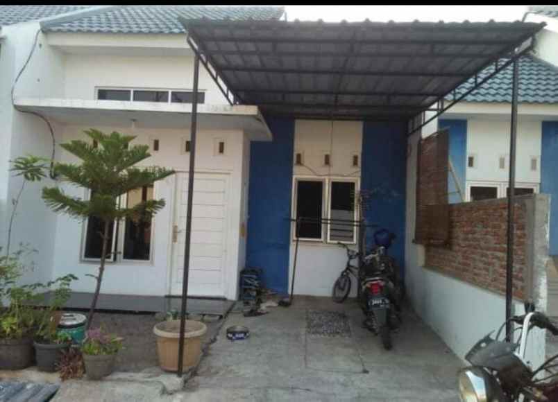 dijual rumah di widoro gading residence semarang