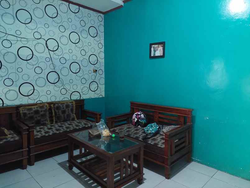 dijual rumah dijual rumah di jln raya