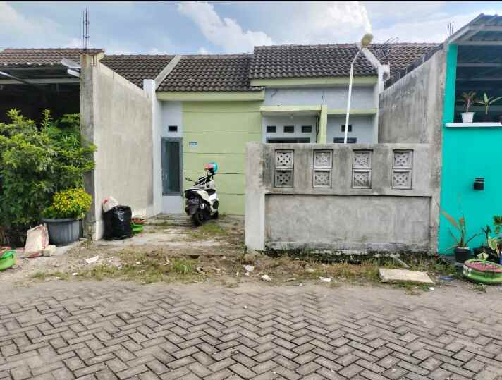 dijual rumah diover kredit rumah di