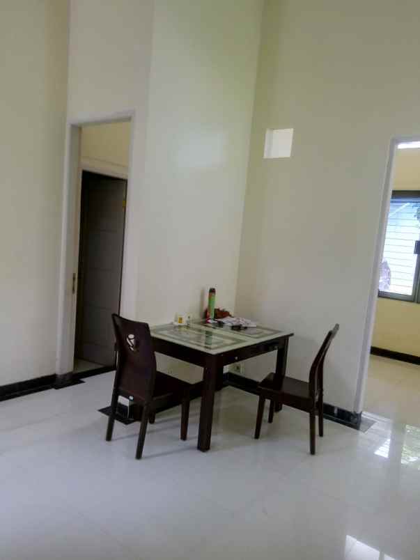 dijual rumah eastwood regency citraland