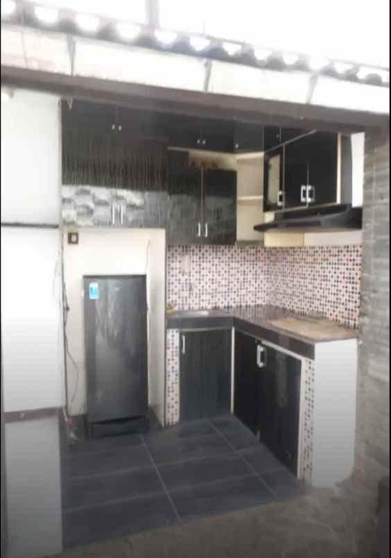 dijual rumah furnished lingkungan nyaman asri